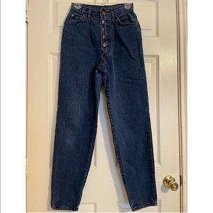 Vintage (80s or 90s) CHIC JEANS (Mom Jeans)